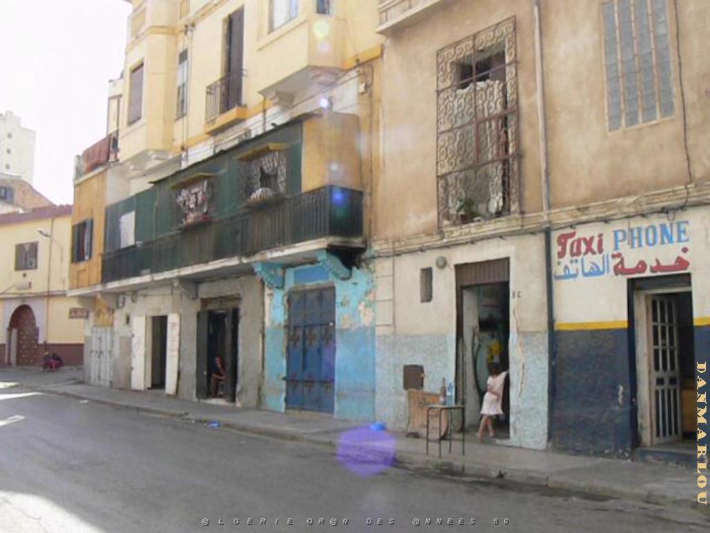 rue Rabelais 1.JPG